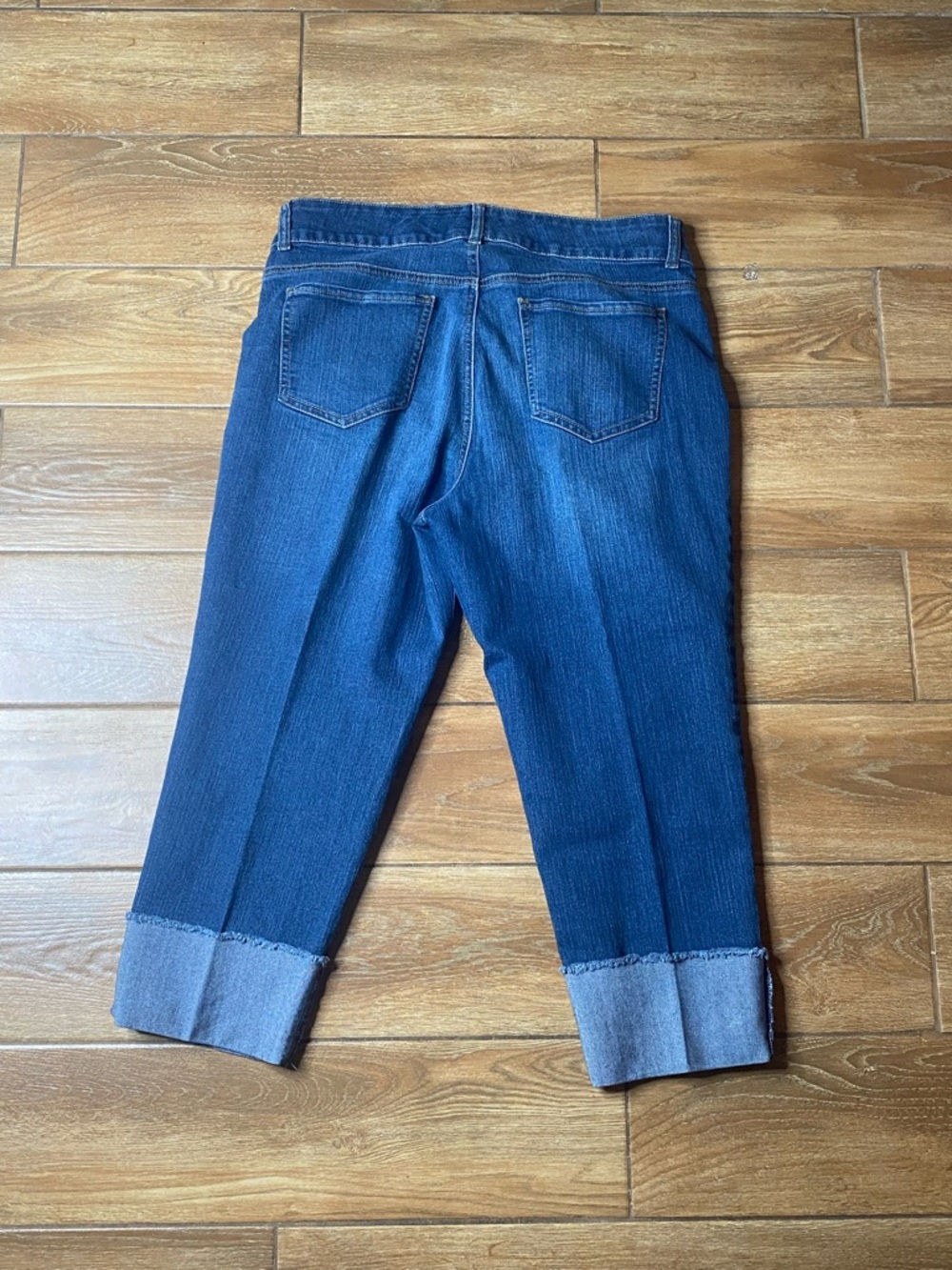 Style & Co. Dark Blue Ankle Crop Jeans - Picture 4 of 9